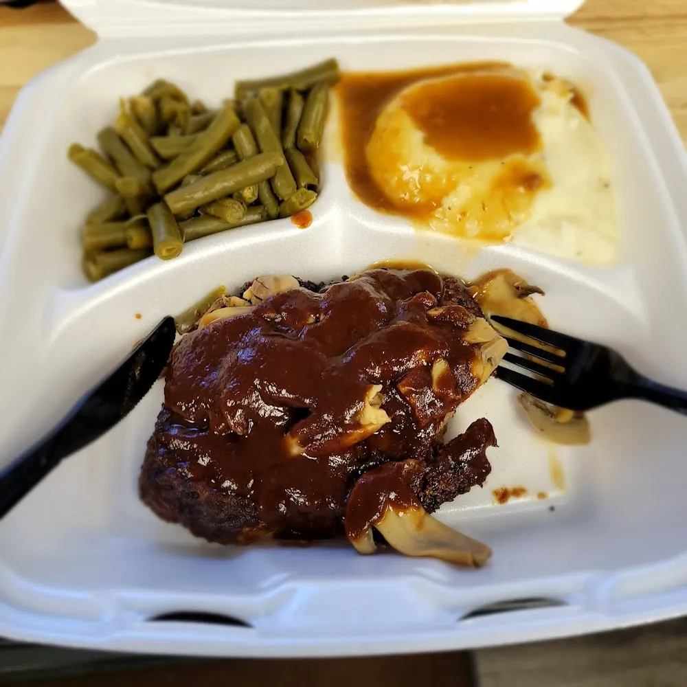 Salisbury Steak 2 Comes w Grilled Onions Gravy Plate with 2 Sides Roll